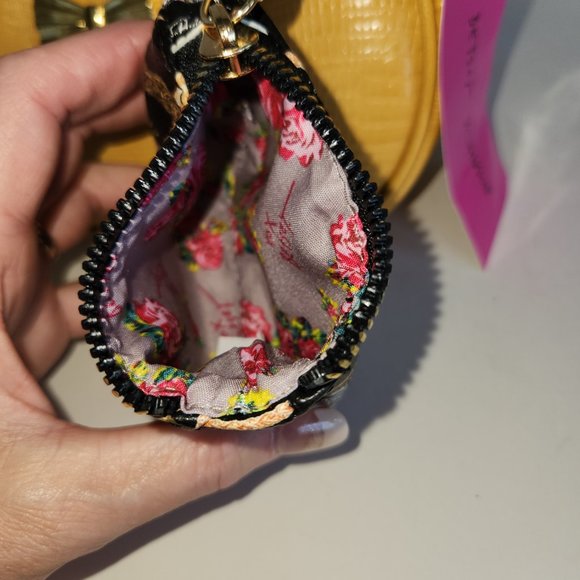 Betsey Johnson Yellow Crescent Crossbody with Removable Wristlet Pouch - NWT - Picture 9 of 14